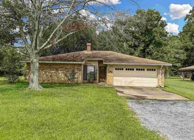 Property at 121 Queens Row, Lumberton, TX, 77657, 3 beds, 2 baths, [object Object]