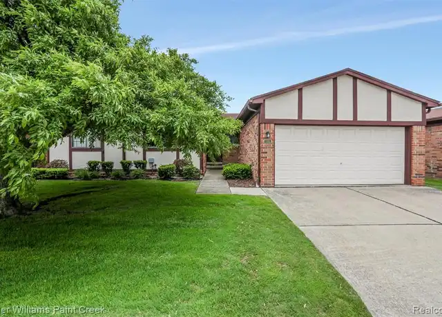 Property at 5350 Christi Dr, Warren, MI, 48091, 2 beds, 2 baths, [object Object]