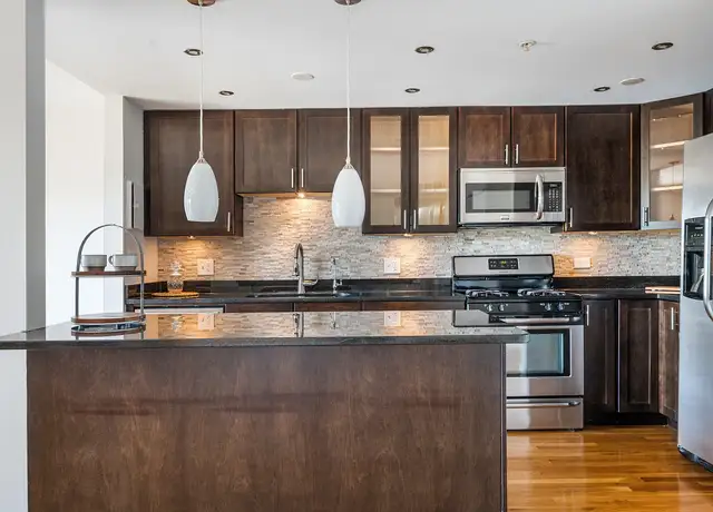 Photo of 21 Kristin Dr, Schaumburg, IL 60195