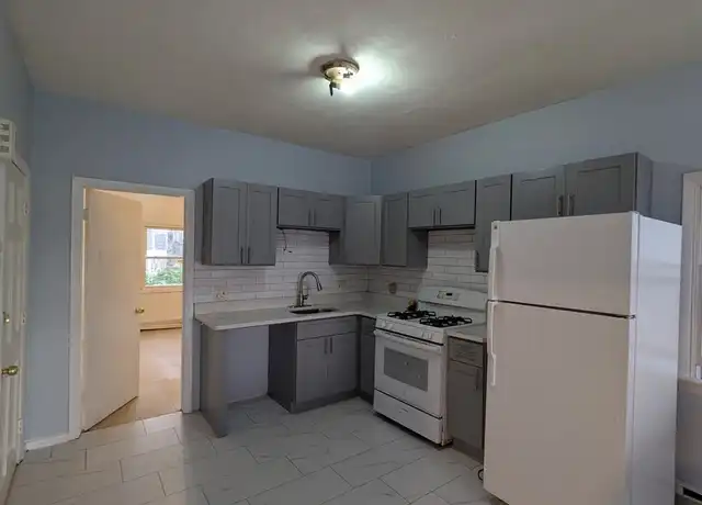 Property at 84 Grove St Unit 2, Chelsea, MA, 02150, 2 beds, 1 bath, [object Object]
