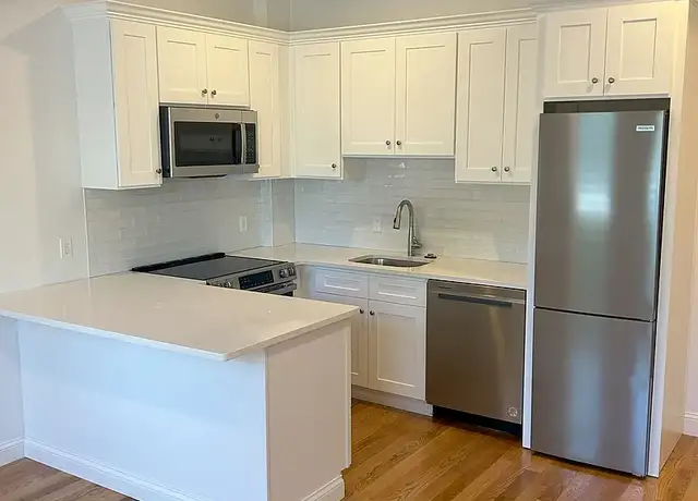 Photo of 231 Main St, North Easton, MA 02356