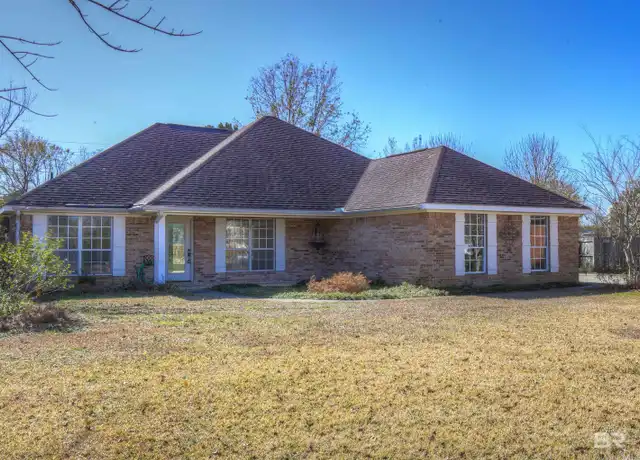 Property at 200 Hawthorne Cir, Fairhope, AL, 36532, 3 beds, 2 baths, [object Object]