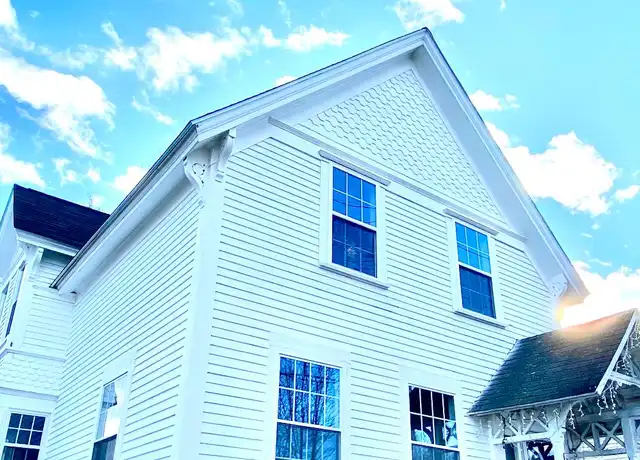Property at 43 West St, Concord, NH, 03301, 3 beds, 2 baths, [object Object]