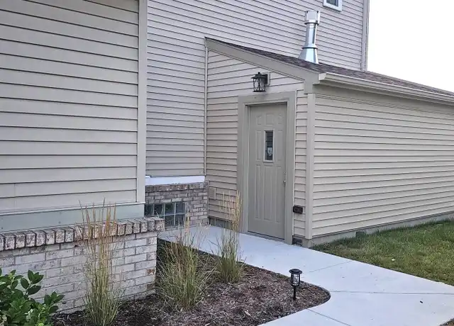 Property at 7809 Dover Dr, Ypsilanti, MI, 48197, 1 bed, 1 bath, [object Object]