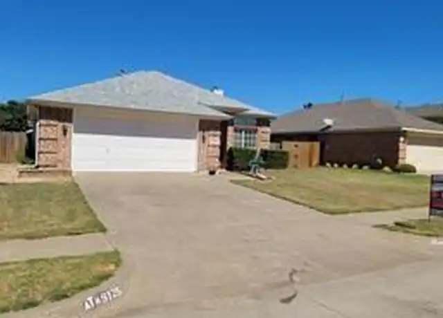 Property at 9125 Tyne Trl, Fort Worth, TX, 76118, 3 beds, 2 baths, [object Object]