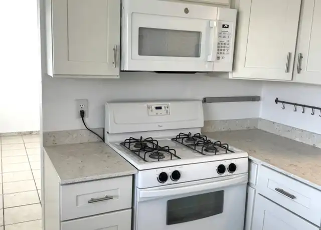 Property at 3213 Alta Monte Ave NE Unit 3, Albuquerque, NM, 87107, 2 beds, 1 bath, [object Object]