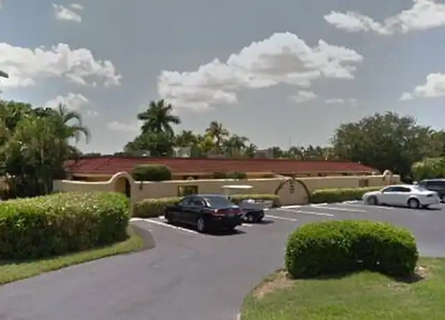 Property at 186 Harrison Rd Unit H1, Naples, FL, 34112, 2 beds, 2 baths, [object Object]