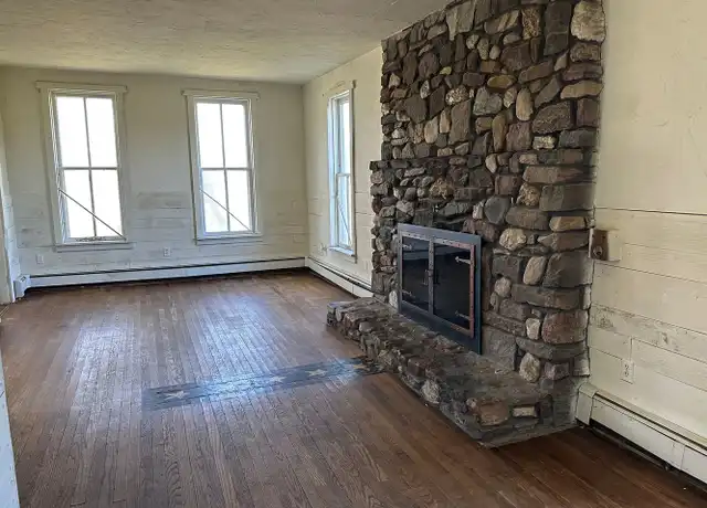 Property at 2202 Baltimore Pike, Gettysburg, PA, 17325, 3 beds, 1 bath, [object Object]