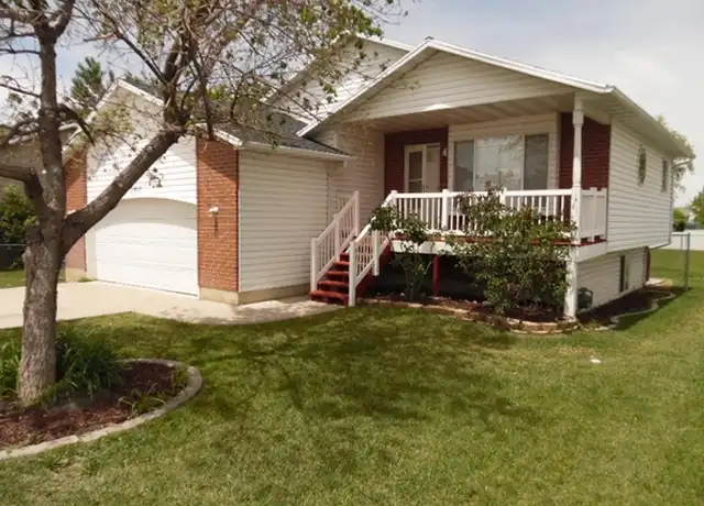 Property at 3910 W 4800 S, Roy, UT, 84067, 4 beds, 2.5 baths, [object Object]