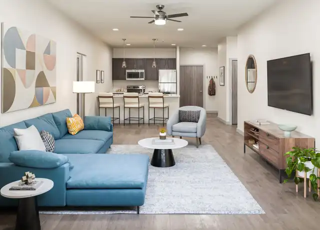 Property at 4125 Westdale Pkwy SW Unit 401, Cedar Rapids, IA, 52404, 2 beds, 1 bath, [object Object]