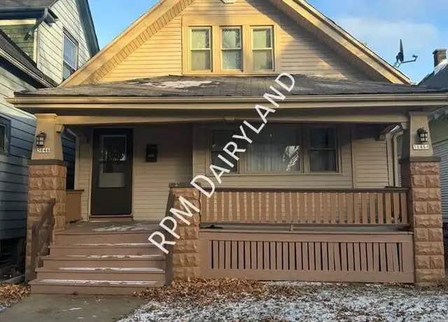 Property at 3646 N 19th St, Milwaukee, WI, 53206, 2 beds, 1 bath, [object Object]