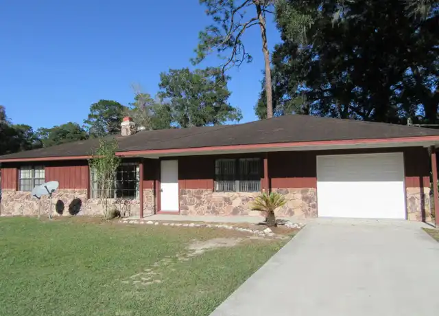 Property at 4901 NE 22nd Ter, Ocala, FL, 34479, 3 beds, 2 baths, [object Object]