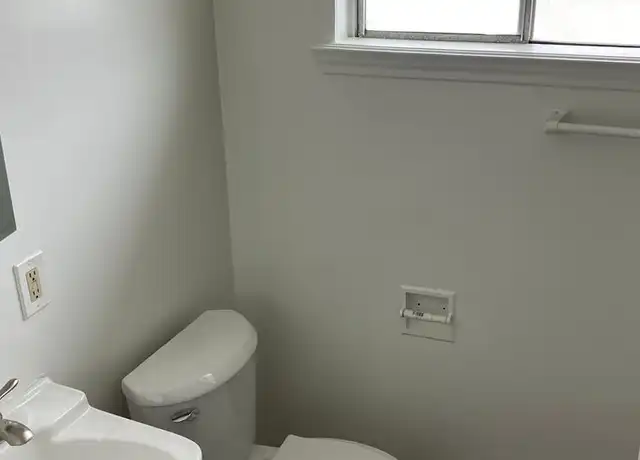 Property at 541 E 64th St Unit 15, Long Beach, CA, 90805, 1 bed, 1 bath, [object Object]