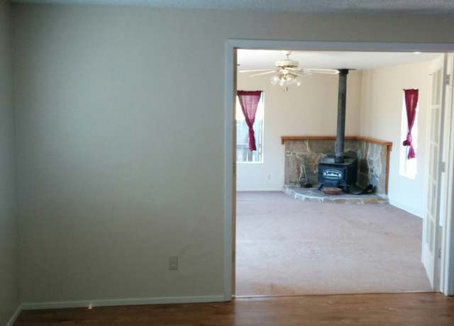 Photo of 409 Agate Dr, Carson City, NV 89706