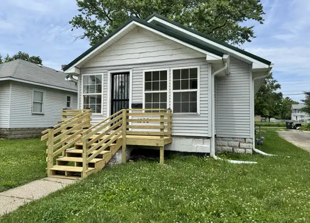 Property at 1308 E Taylor St, Kokomo, IN, 46901, 4 beds, 2 baths, [object Object]
