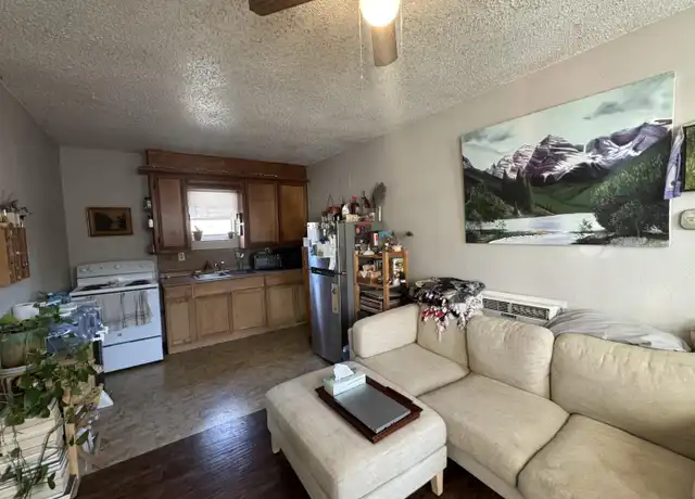 Property at 2404 26th St, Lubbock, TX, 79411, 1 bed, 1 bath, [object Object]