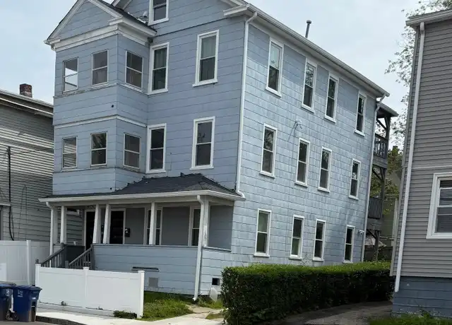 Property at 2076 Seaview Ave Unit 2nd flr, Bridgeport, CT, 06610, 2 beds, 1 bath, [object Object]