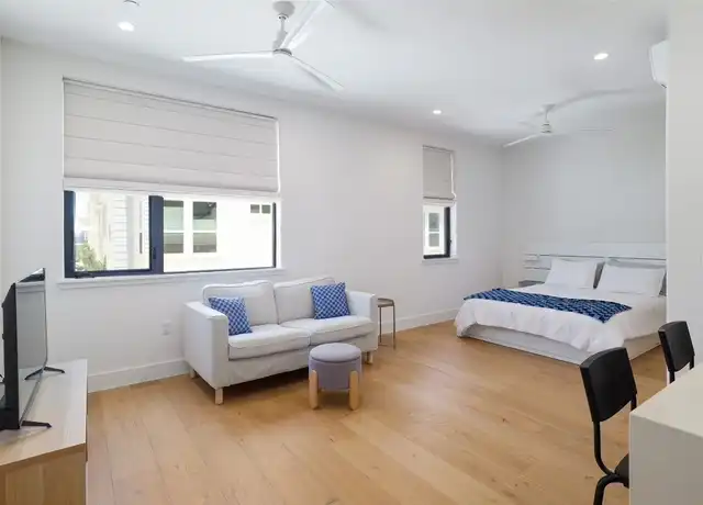 Property at 3010 Sorin St Unit B, Austin, TX, 78723, 1 bed, 1 bath, [object Object]