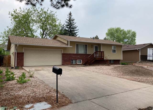 Photo of 1007 Timber Ln, Fort Collins, CO 80521