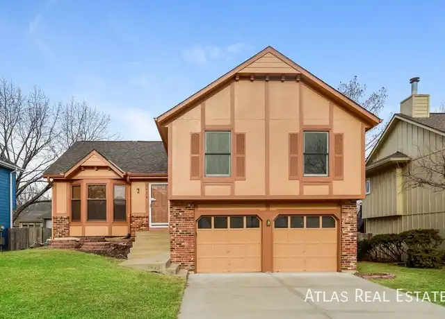 Property at 6438 Roundtree St, Shawnee, KS, 66226, 4 beds, 2.5 baths, [object Object]
