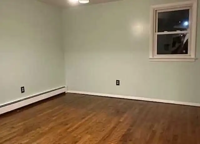 Property at 183 Davis Ave Unit 2, Kearny, NJ, 07032, 2 beds, 1 bath, [object Object]