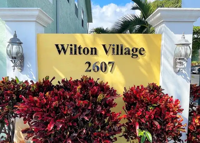 Property at 2607 NE 8th Ave #41, Wilton Manors, FL, 33334, 2 beds, 1 bath, [object Object]
