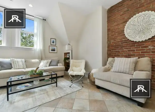 Property at 1772 Beacon St, Brookline, MA, 02445, 2 beds, 1 bath, [object Object]