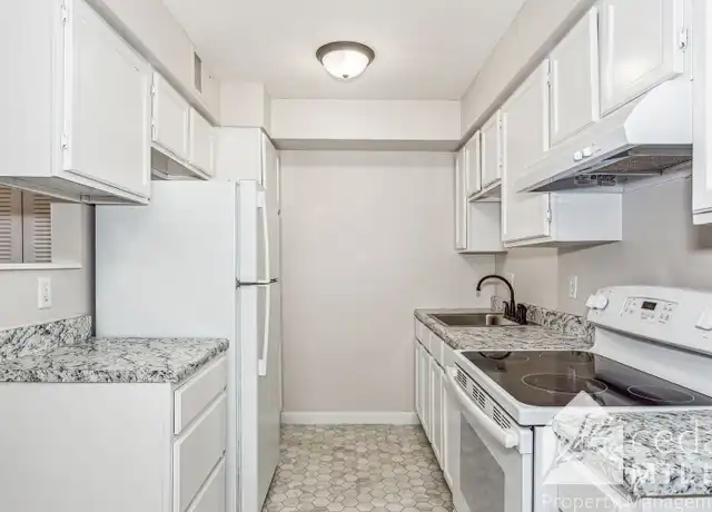 Property at 1626 N Holyoke Ave, Wichita, KS, 67208, 2 beds, 1 bath, [object Object]