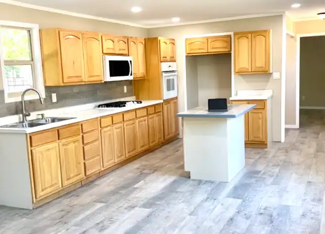 Property at 6345 Dona Ana Rd, Las Cruces, NM, 88007, 3 beds, 2 baths, [object Object]
