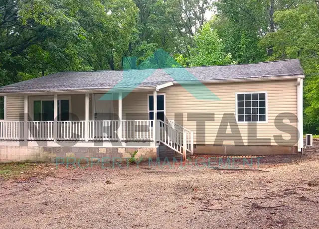 Property at 4408 Edgemore Rd, Greensboro, NC, 27455, 3 beds, 1 bath, [object Object]