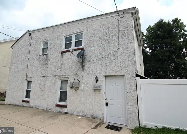 Property at 411 Grove St, Bridgeport, PA, 19405, 1 bed, 1 bath, [object Object]