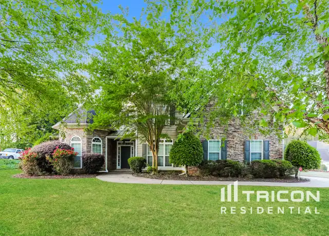 Property at 220 Susan Ln, Fayetteville, GA, 30215, 5 beds, 3 baths, [object Object]