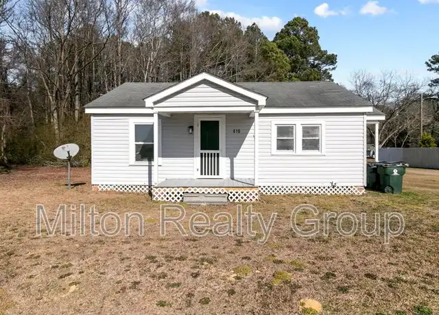 Property at 610 Wondertown Dr, Erwin, NC, 28339, 3 beds, 2 baths, [object Object]
