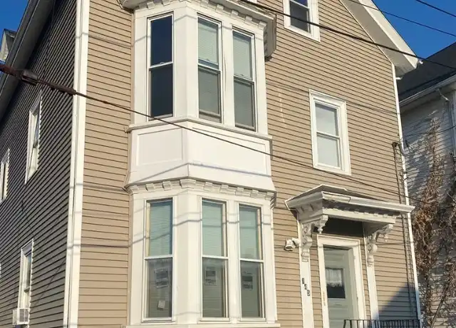 Property at 145 Dunnell Ave Unit 2, Pawtucket, RI, 02860, 2 beds, 1 bath, [object Object]