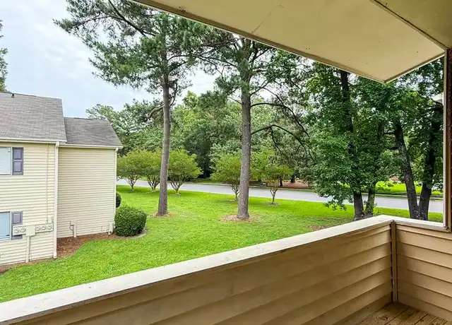 Property at 301 Village Dr Unit B6, Jacksonville, NC, 28546, 2 beds, 1 bath, [object Object]