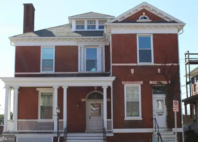 Property at 200 Carlisle St Unit C, Hanover, PA, 17331, 1 bed, 1 bath, [object Object]