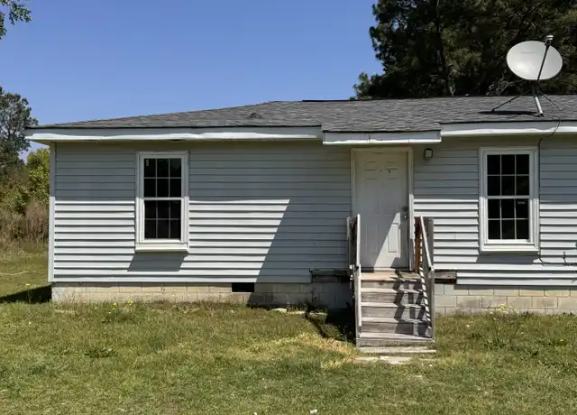 Property at 703 Alligator Rd Unit B, Effingham, SC, 29541, 2 beds, 1 bath, [object Object]