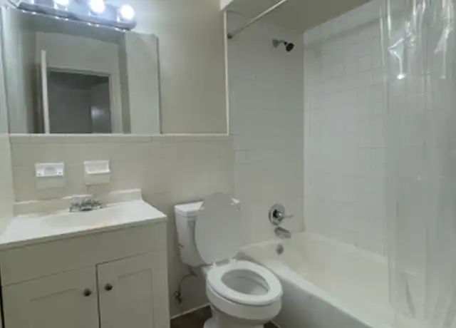 Property at 2934 Grasselli Ave Unit 4, Cincinnati, OH, 45211, 1 bed, 1 bath, [object Object]