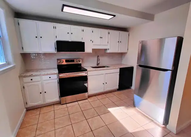 Property at 316 E 11th Ave, Ranson, WV, 25438, 2 beds, 1.5 baths, [object Object]
