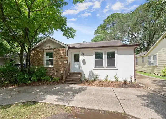 Property at 1642 College Dr, Baton Rouge, LA, 70808, 3 beds, 2 baths, [object Object]