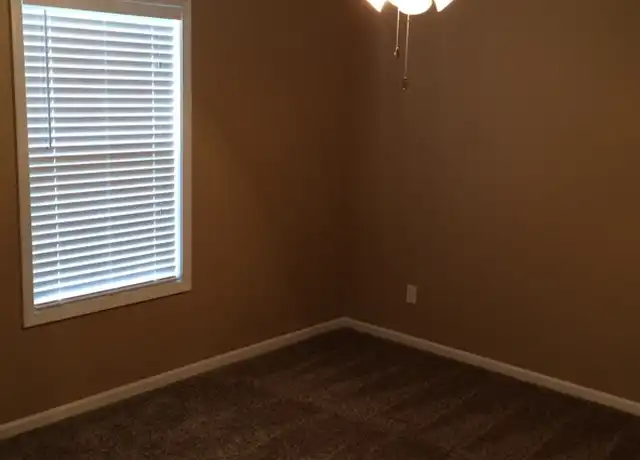 Property at 900 Pear St Unit C, Carterville, IL, 62918, 2 beds, 1 bath, [object Object]