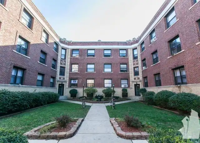 Property at 813 W Waveland Ave, Chicago, IL, 60613, 1 bed, 1 bath, [object Object]