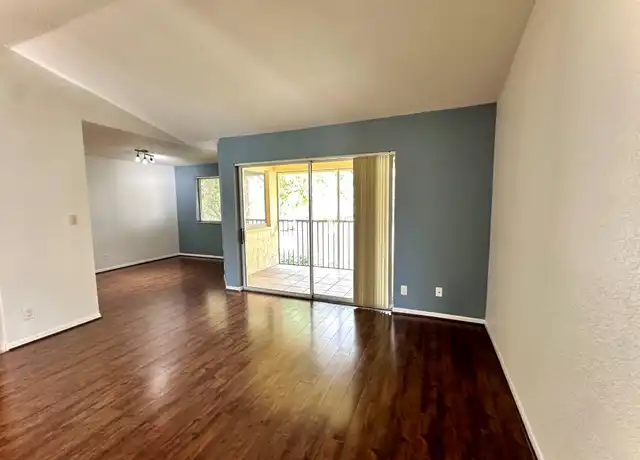 Property at 943 Coral Club Dr #943, Coral Springs, FL, 33071, 1 bed, 1 bath, [object Object]