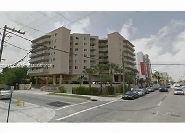 Property at 102 SW 6th Ave #707, Miami, FL, 33130, 3 beds, 2 baths, [object Object]