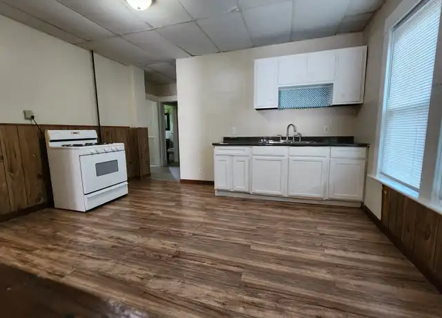 Property at 1864 Seneca St Unit 2, Buffalo, NY, 14210, 3 beds, 1 bath, [object Object]