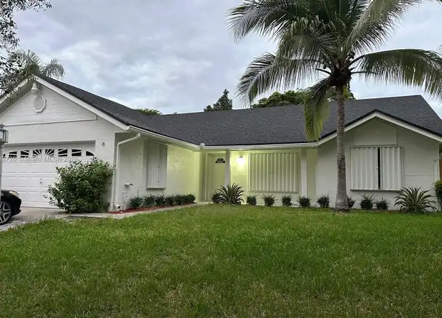 Property at 9771 SW 216th Ter, Cutler Bay, FL, 33190, 3 beds, 2 baths, [object Object]