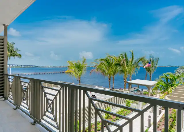 Property at 41 SW Seminole St #203, Stuart, FL, 34994, 1 bed, 1.5 baths, [object Object]