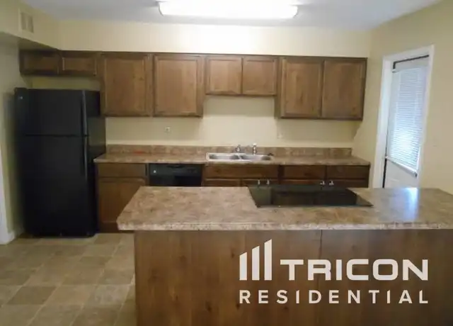 Property at 4714 N 40th Ave, Phoenix, AZ, 85019, 3 beds, 2 baths, [object Object]