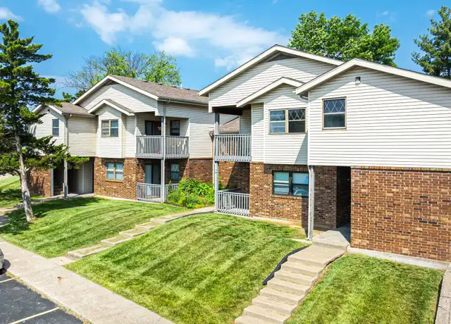 Property at Keeneland Downs Apartments - 8 N Keene St, Columbia, MO, 65201, 2 beds, 1 bath, [object Object]