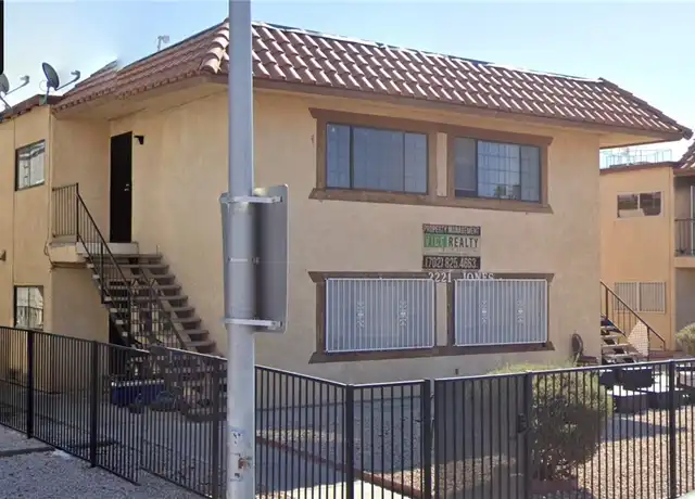 Property at 2221 N Jones Blvd Unit 1, Las Vegas, NV, 89108, 3 beds, 2 baths, [object Object]